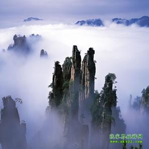 暑期夏令營(yíng)湘西精華旅游線路：長(zhǎng)沙、韶山、張家界、鳳凰純玩8日游